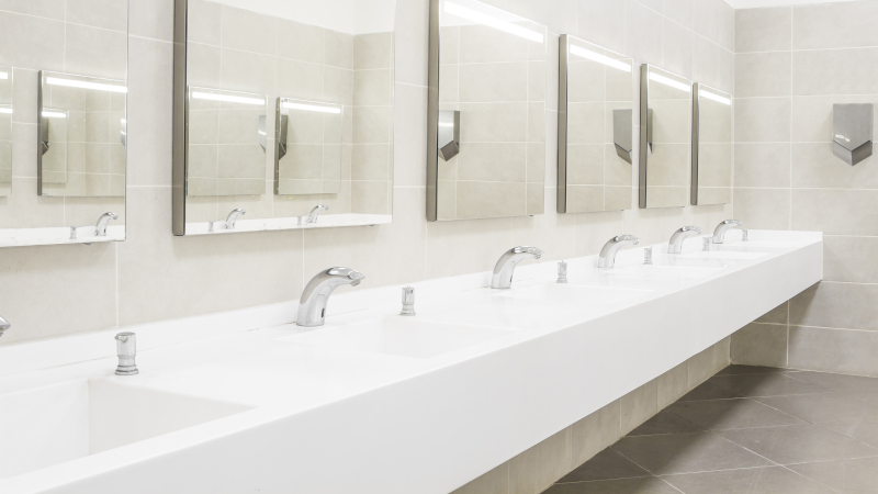 4 Signs It’s Time to Call a Commercial Plumber
