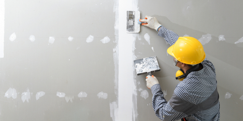 Common Mistakes to Avoid When Hiring a Drywall Contractor