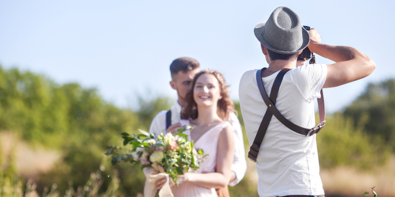 3 Tips for Looking for the Best Wedding Photographers